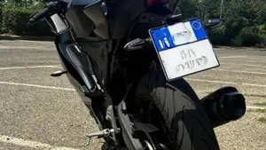 Yamaha YZF R125 (2023 - 26)  (2)