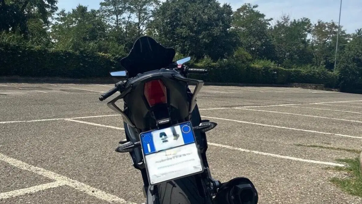 Yamaha YZF R125 (2023 - 26)  (4)