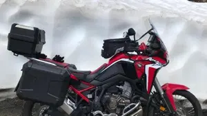 Honda Africa Twin CRF 1100L DCT (2020 - 21)  (2)