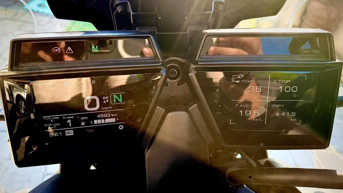 Yamaha Tracer 9 GT (2021 - 24)  (6)