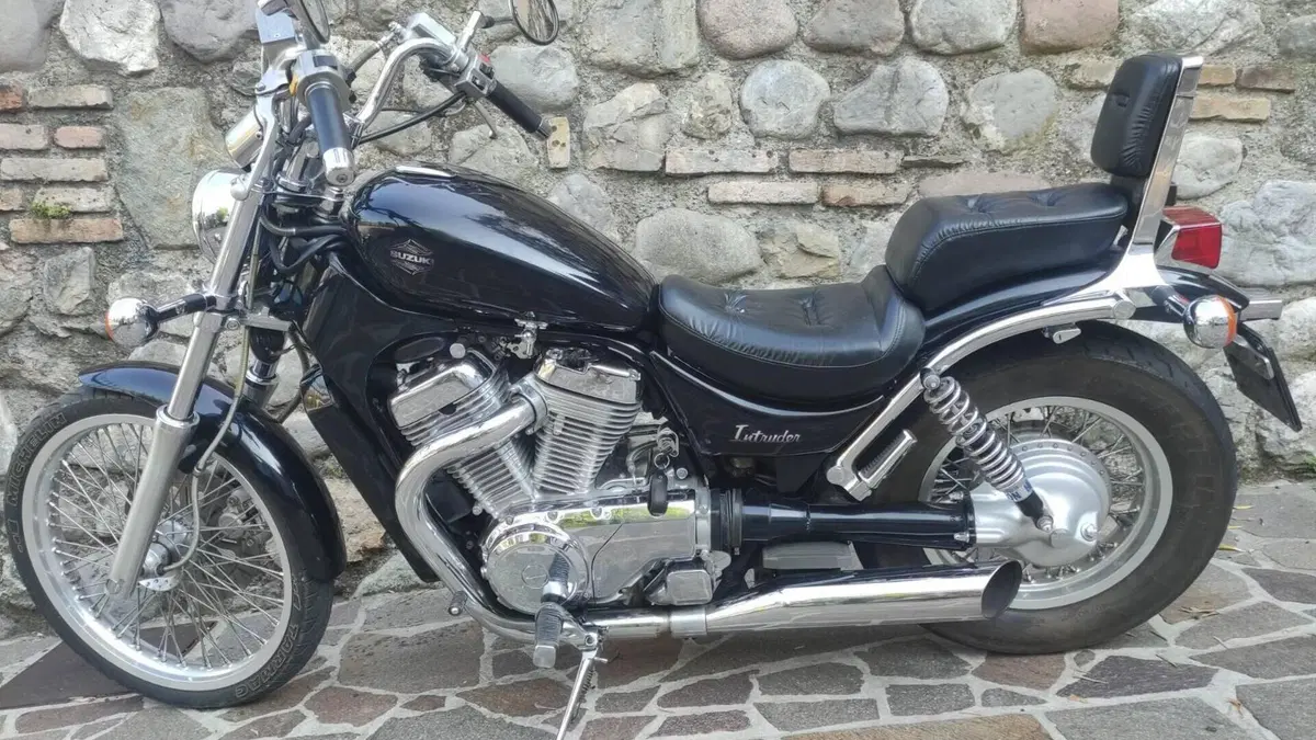 Suzuki  