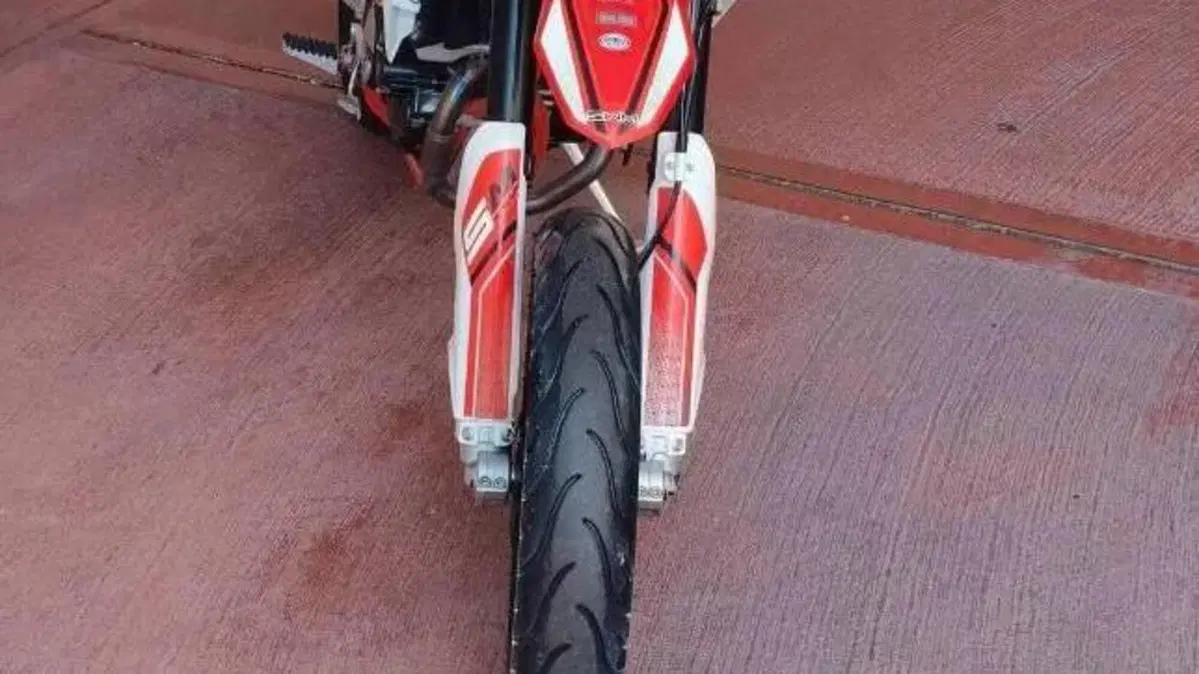 Swm RS 125 R (2021 - 23) 