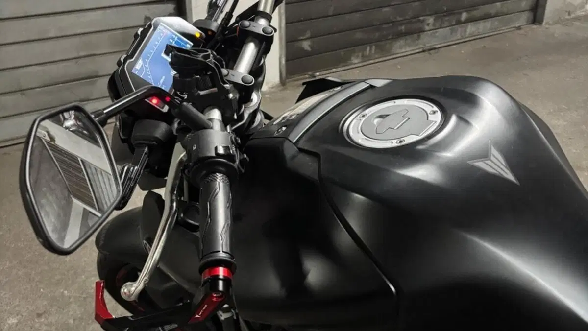 Yamaha MT-03 (2025 - 26)  (3)