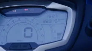 Piaggio Beverly 300 Hpe (2021)  (5)