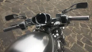 Harley-Davidson 1130 V-Rod (2002 - 05) - VRSCA  (2)