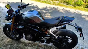 Triumph Speed Triple 1200 RS (2025 - 26)  (19)