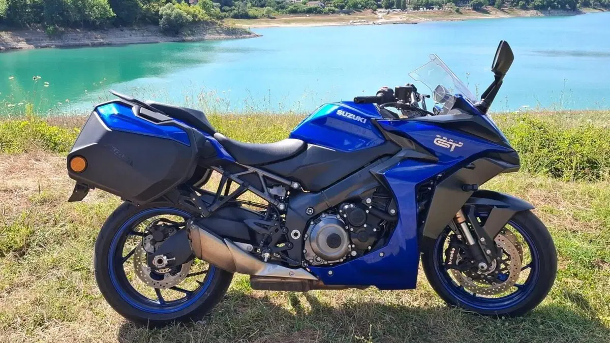 Suzuki GSX-S1000GT (2025 - 26)  (4)