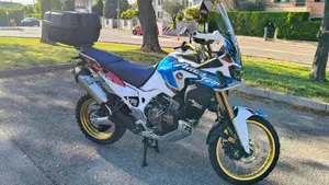 Honda Africa Twin CRF 1000L Adventure Sports DCT Desert Track (2019)  (3)
