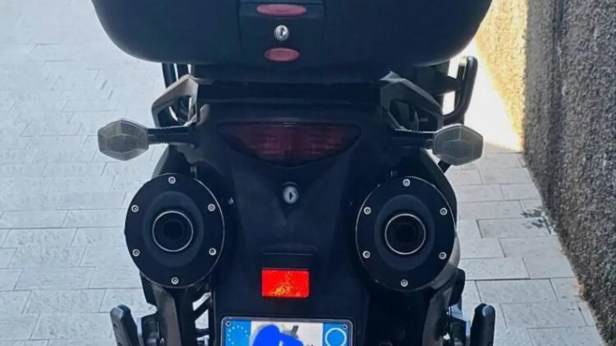 Kawasaki KLV 1000  (6)