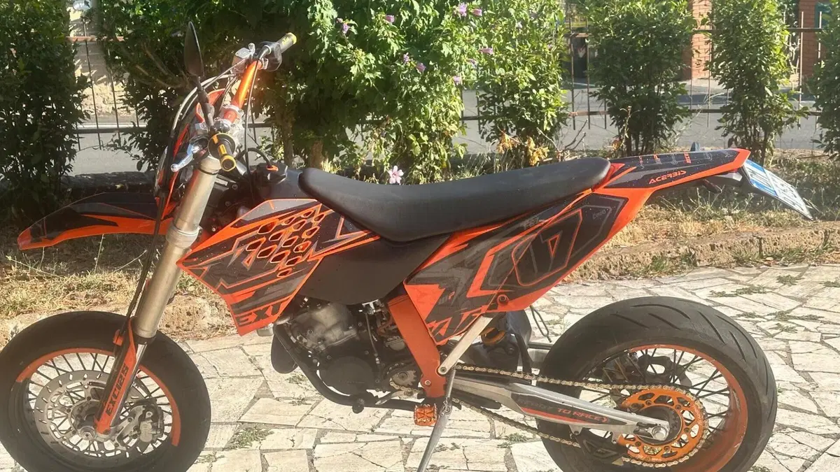KTM 125 EXC (2009)  (2)