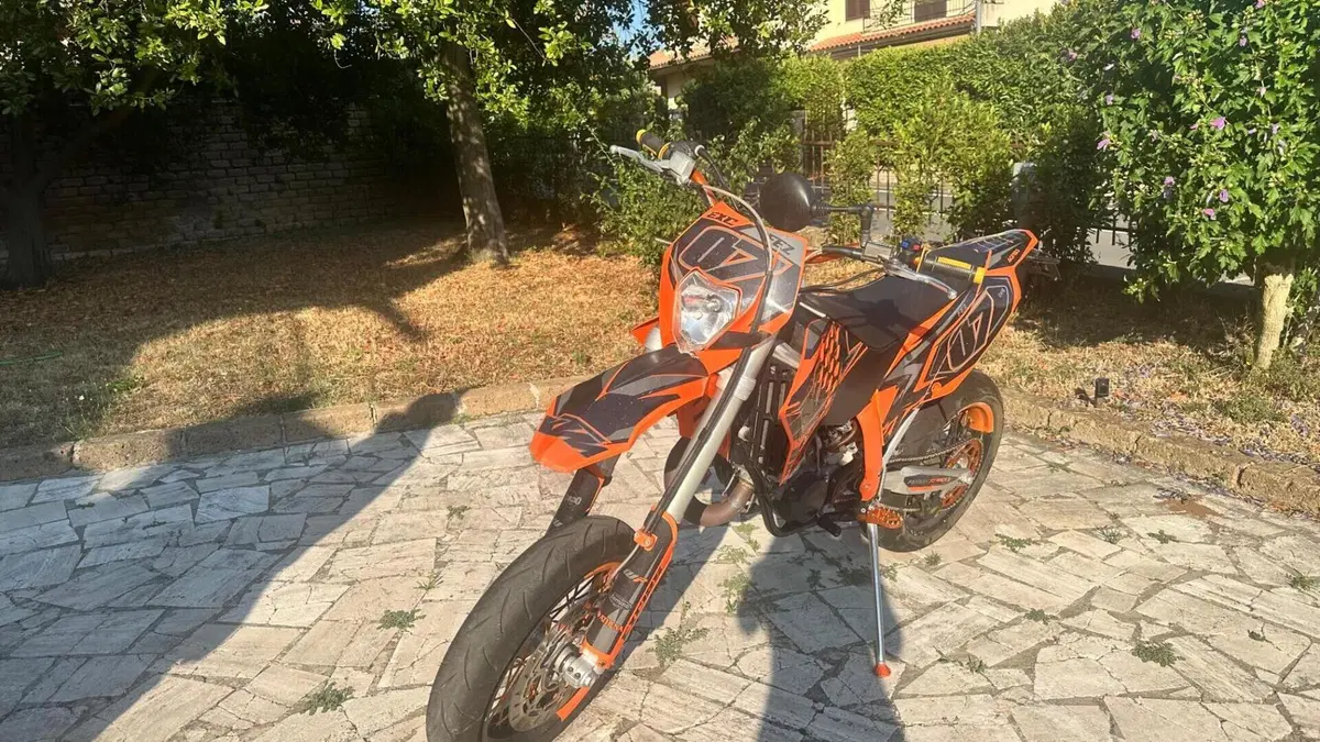 KTM 125 EXC (2009)  (3)