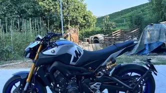 Yamaha MT-09 SP (2018 - 20) usata