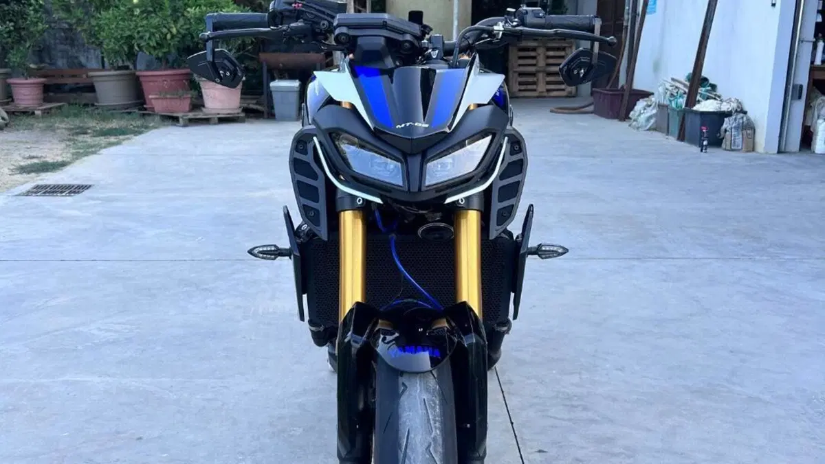 Yamaha MT-09 SP (2018 - 20)  (3)