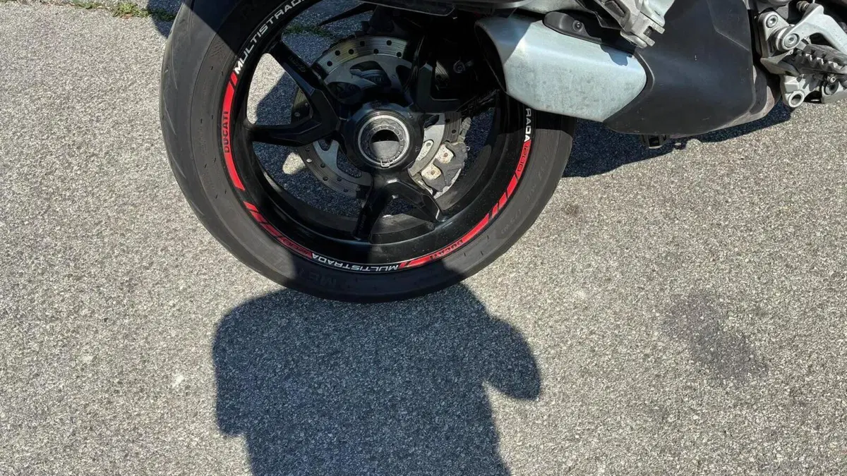 Ducati Multistrada 1200 S (2015 - 17)  (2)