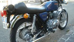 Honda   (8)