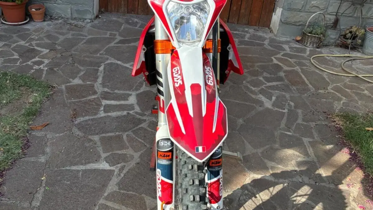KTM 350 EXC-F Six Days (2022)  (3)