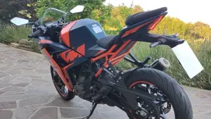 KTM RC 390 (2022 - 26)  (4)