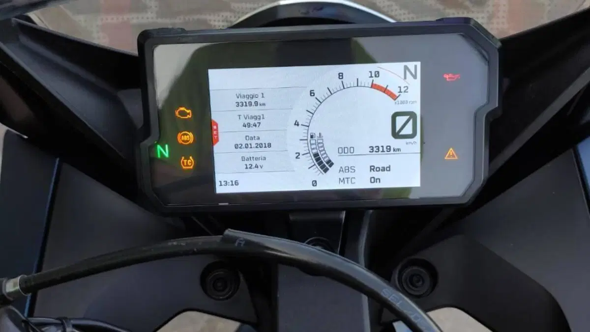 KTM RC 390 (2022 - 26)  (8)