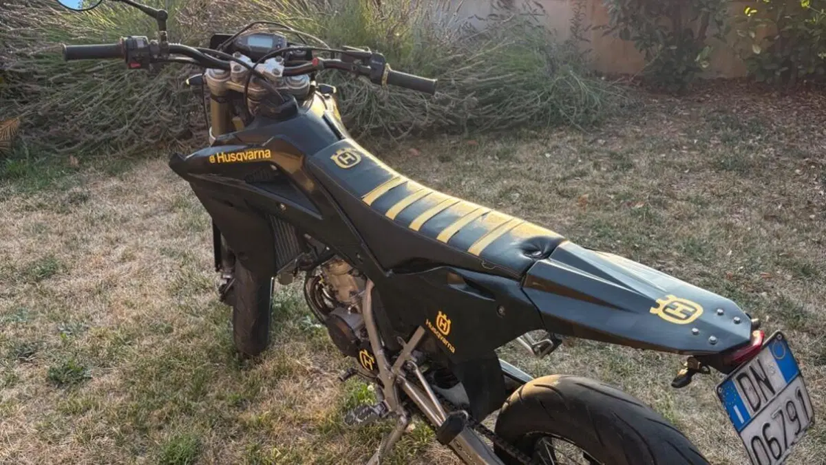 Husqvarna SM 125 (2009)  (4)