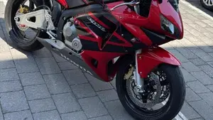 Honda CBR 600 RR (2003 - 04)  (3)