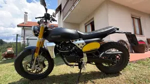 Fantic Motor Caballero 125 Scrambler (2024)  (5)