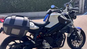 Bmw F 800 R (2015 - 16)  (4)