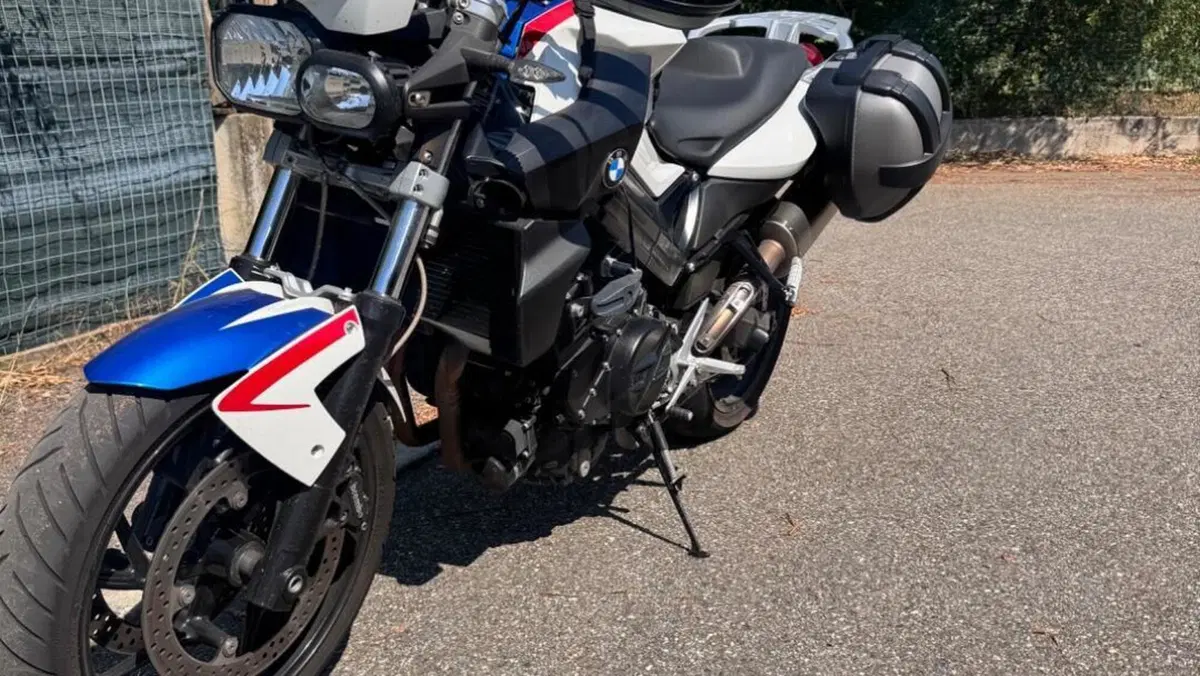 Bmw F 800 R (2015 - 16)  (5)