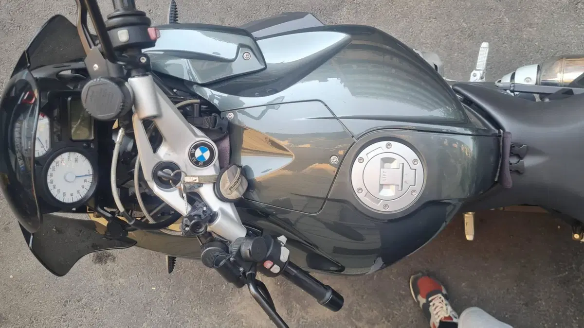 Bmw K 1300 R (2009 - 16)  (8)