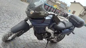 Aprilia Caponord ETV 1000 (2001 - 04)  (2)