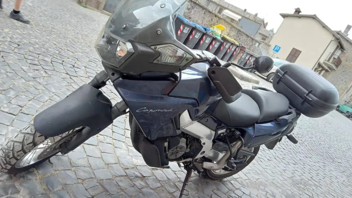 Aprilia Caponord ETV 1000 (2001 - 04)  (4)