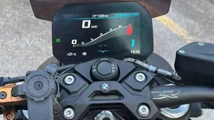 Bmw S 1000 R (2025 - 27)  (9)