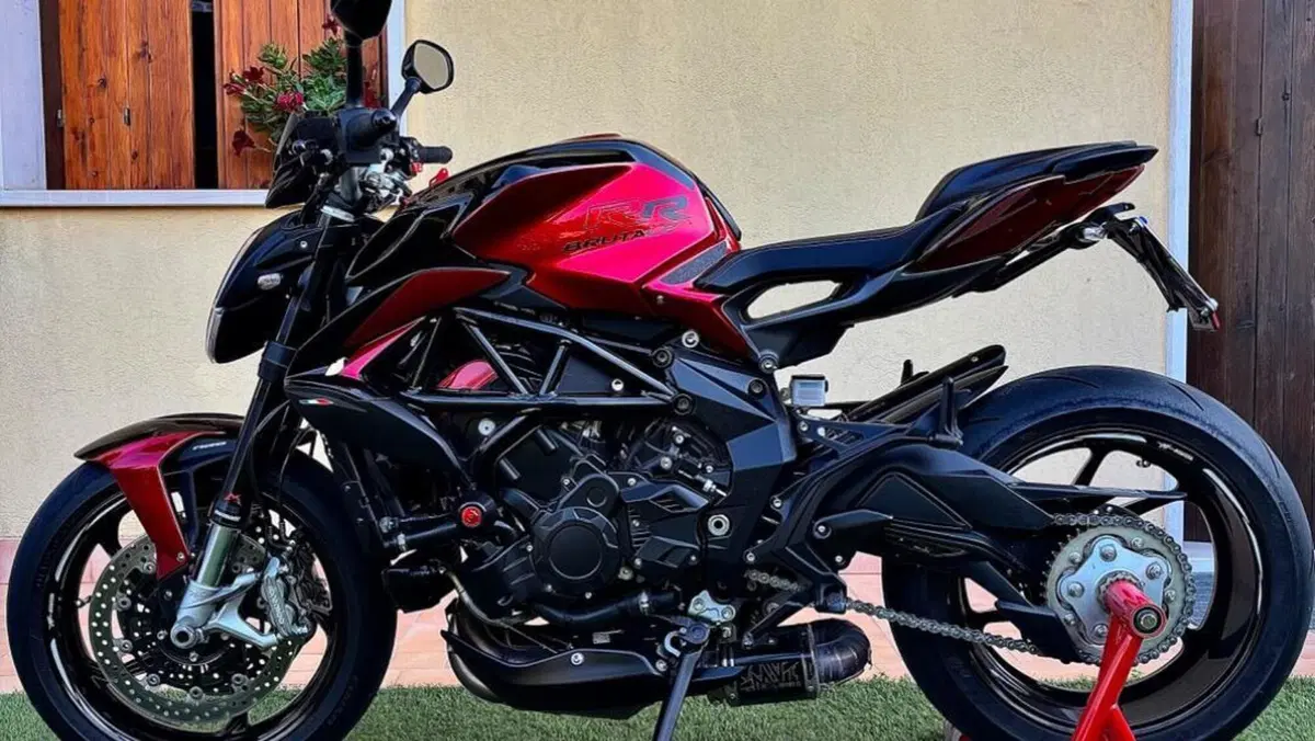 MV Agusta Brutale 800 RR (2021 - 25)  (3)