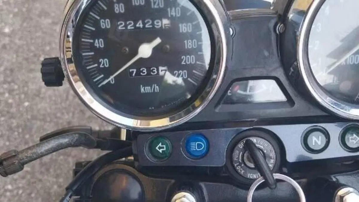 Kawasaki ER-5 500 (2001 - 06)  (4)