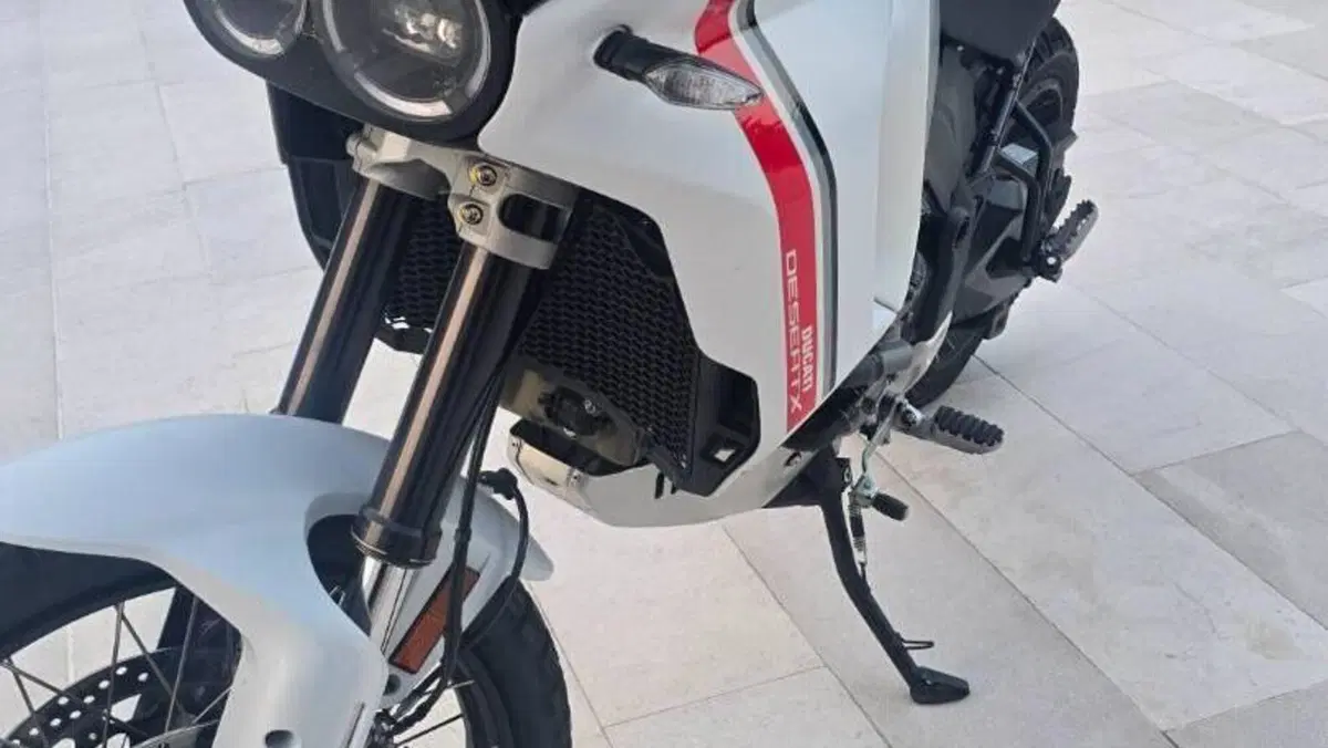Ducati DesertX (2022 - 25)  (2)