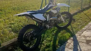 Husqvarna TC 125 (2014)  (3)