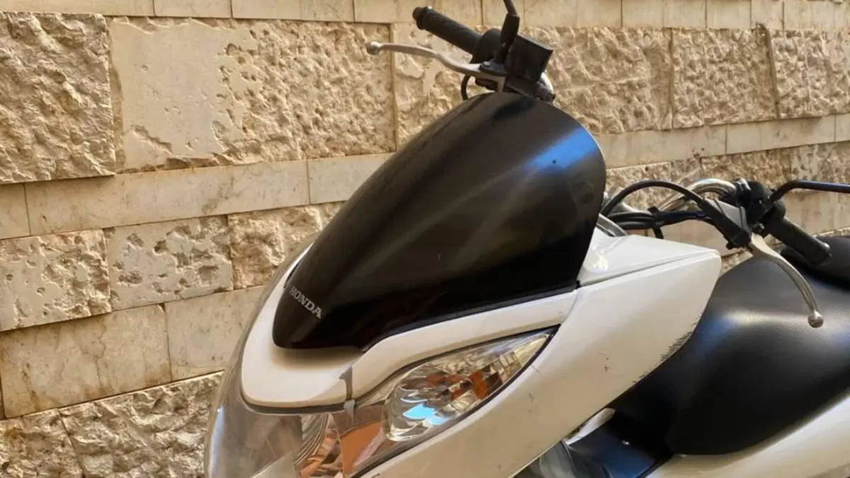 Honda PCX 125 (2009 - 13)  (6)