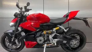 Ducati Streetfighter V2 (2022 - 24)  (2)
