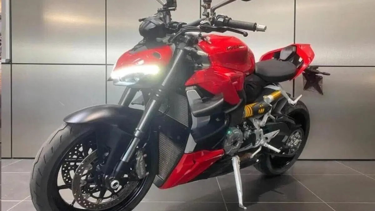 Ducati Streetfighter V2 (2022 - 24)  (4)