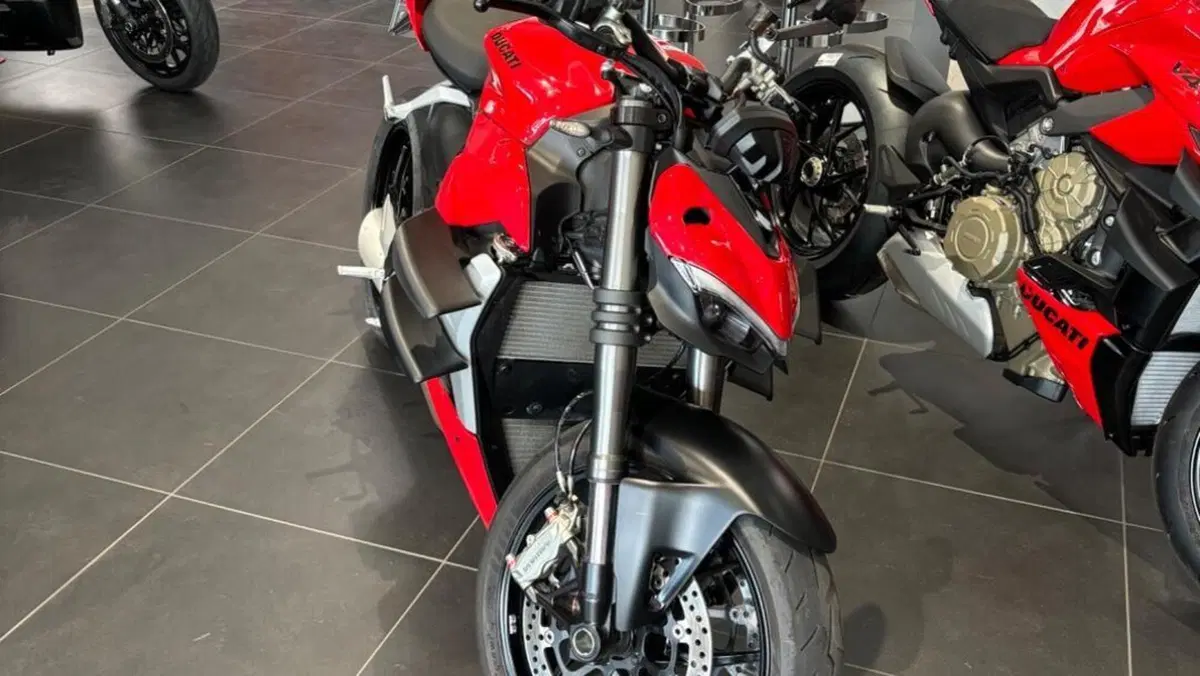 Ducati Streetfighter V2 (2022 - 24)  (5)