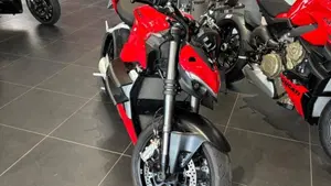 Ducati Streetfighter V2 (2022 - 24)  (5)