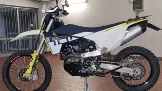 Husqvarna 701 Enduro (2023 - 25) usata