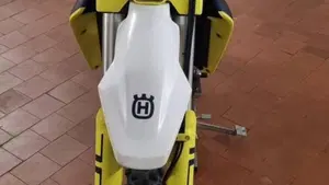 Husqvarna 701 Enduro (2023 - 25)  (4)