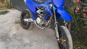 Yamaha YZ 450 F (2024)  (2)