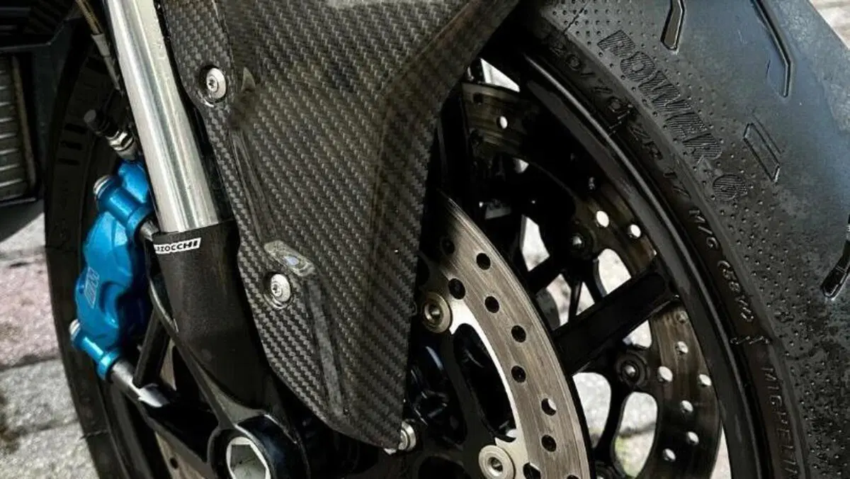 Bmw M 1000 XR (2024 - 27)  (2)