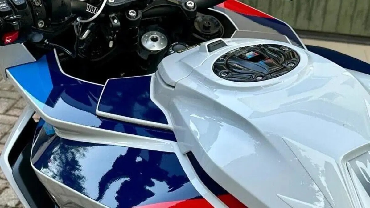 Bmw M 1000 XR (2024 - 27)  (4)