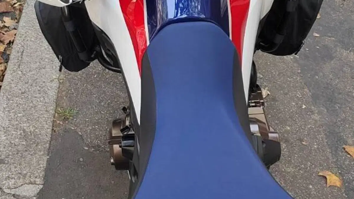 Honda Africa Twin CRF 1000L DCT ABS (2016 - 17)  (4)