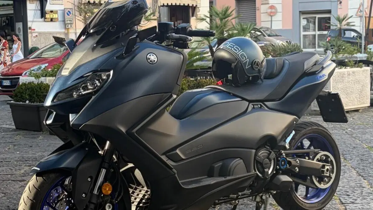 Yamaha T-Max 560 (2022 - 24) 