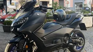 Yamaha T-Max 560 (2022 - 24) 