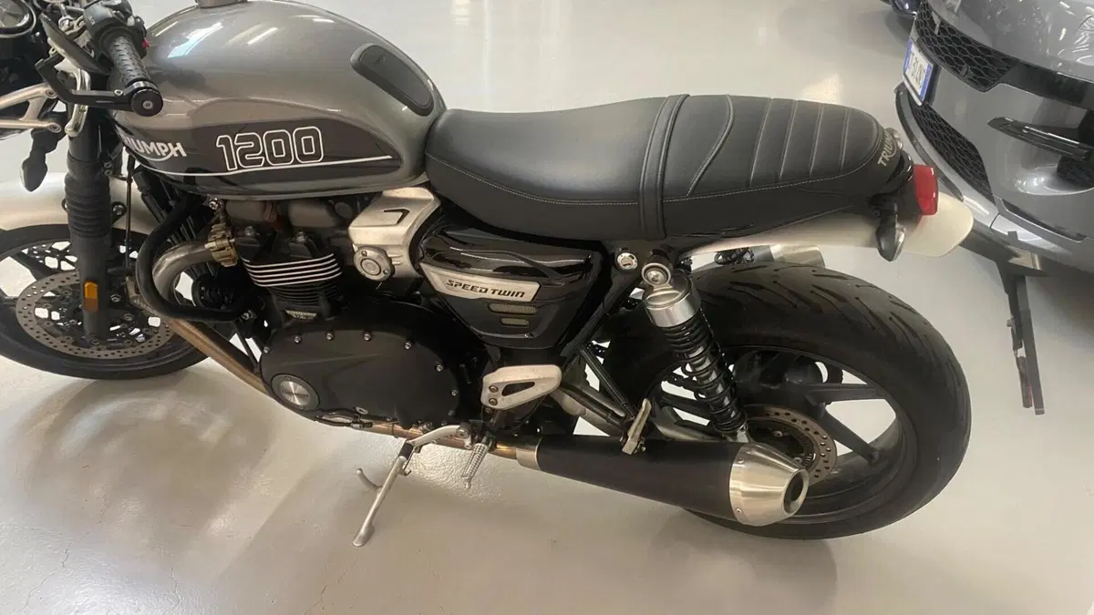 Triumph Speed Twin 1200 (2019 - 20)  (6)