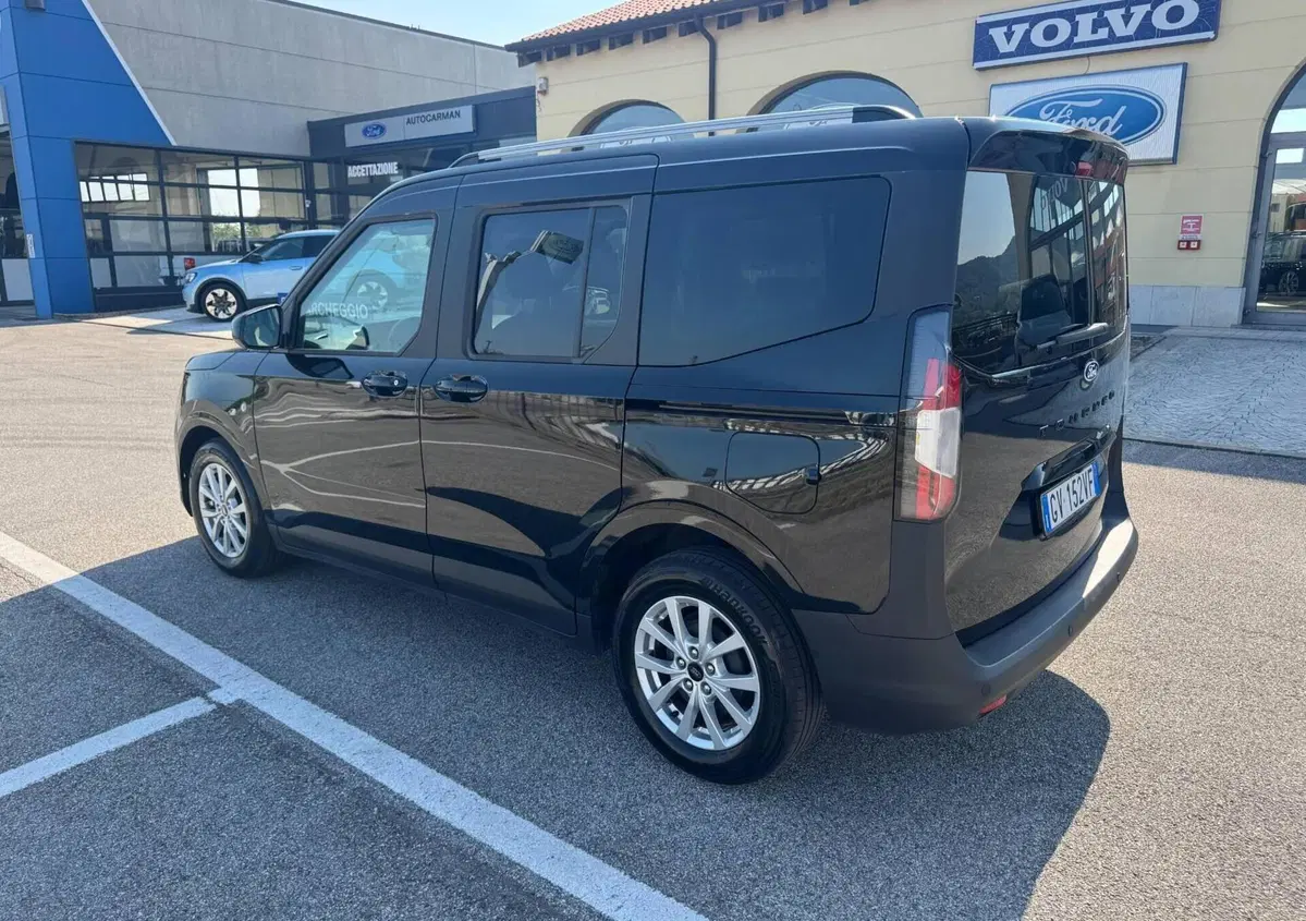 Ford Tourneo Courier 1.0 ecoboost 125cv Titanium (4)